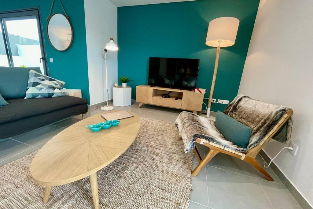 New And Modern 3 Bedroom Villa With Private Heated Pool Near Nazare Sao Martinho do Porto Bagian luar foto
